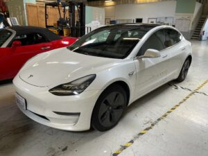 2020-Tesla-Model-3-00001